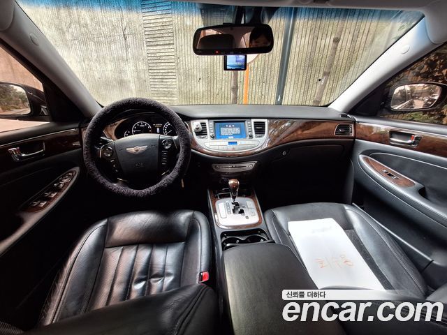 Hyundai Genesis 2010 — photo 5
