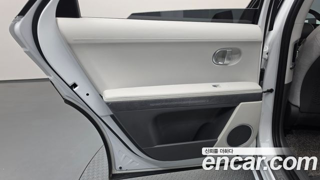 Hyundai Ioniq5 2022 — photo 15
