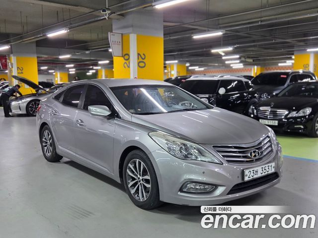 Hyundai Grandeur 2011 — photo 2