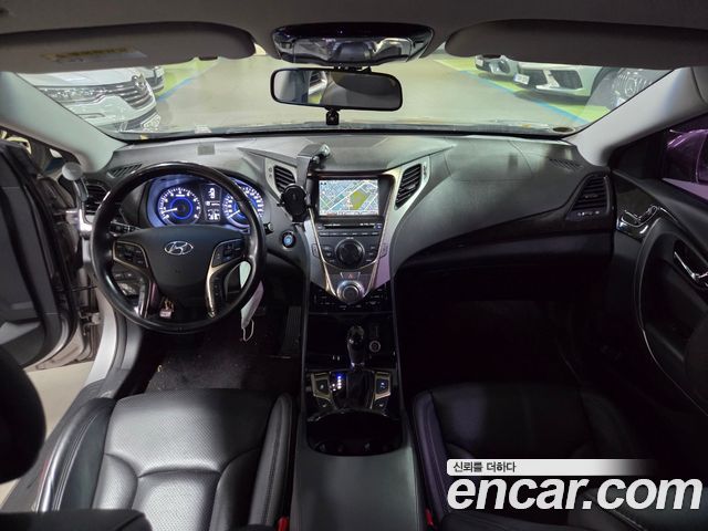 Hyundai Grandeur 2011 — photo 7