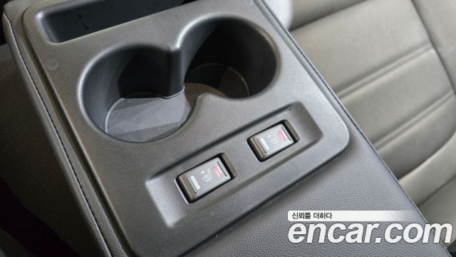 Renault Korea SM6 2020 — photo 26