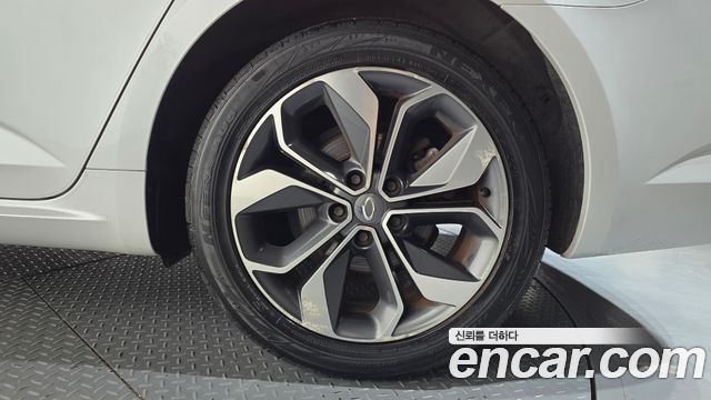 Renault Korea SM6 2020 — photo 7