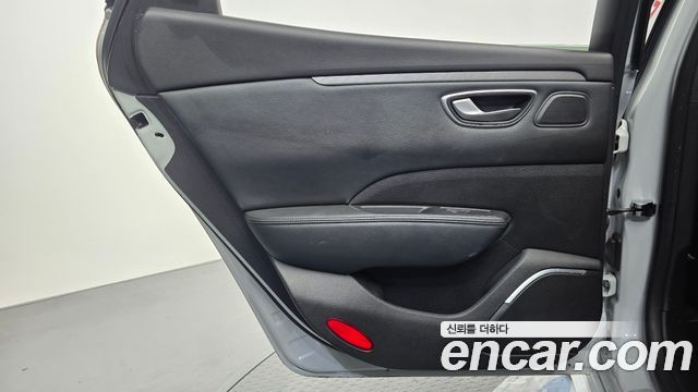 Renault Korea SM6 2020 — photo 15