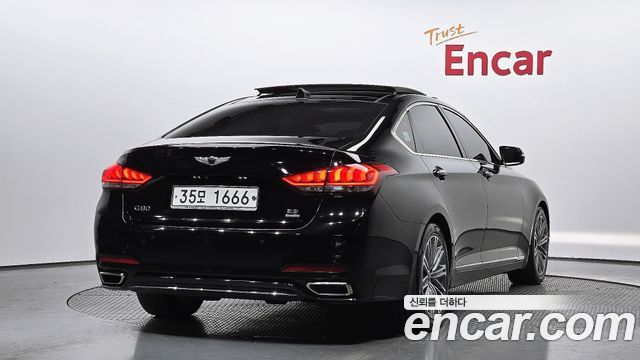 Genesis G80 2017 — photo 2
