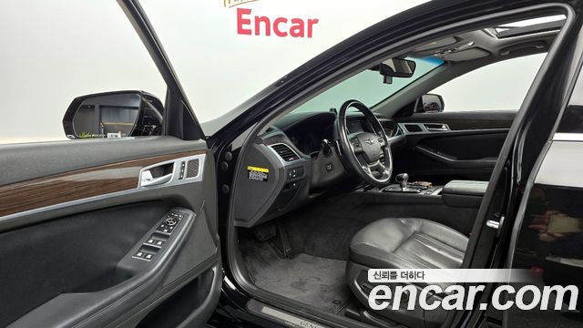 Genesis G80 2017 — photo 10