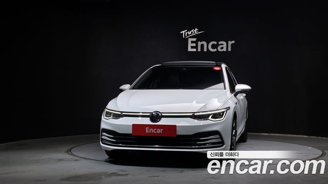 Volkswagen Golf 2022 — photo 3
