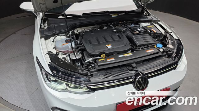 Volkswagen Golf 2022 — photo 6
