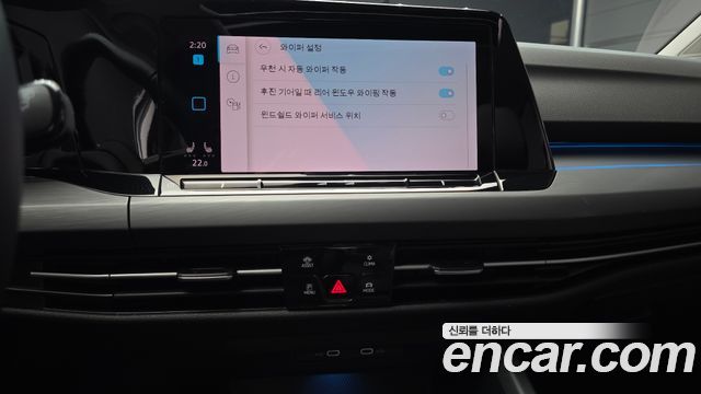 Volkswagen Golf 2022 — photo 20