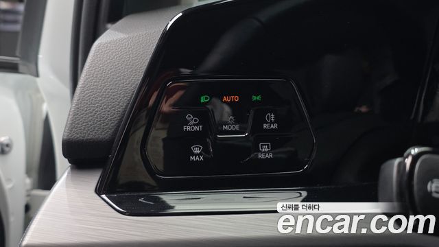 Volkswagen Golf 2022 — photo 27