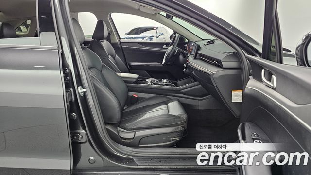 Kia K5 2024 — photo 11
