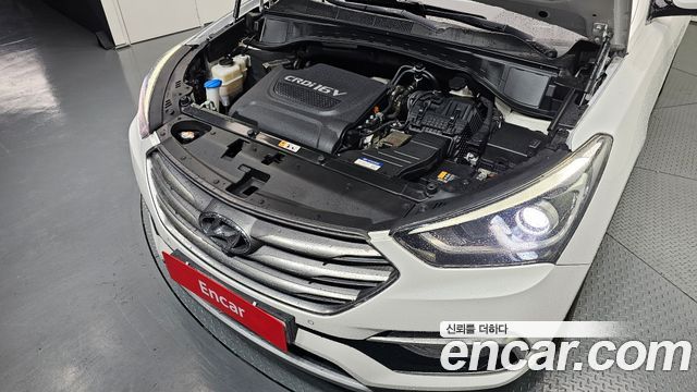 Hyundai Santafe 2016 — photo 6