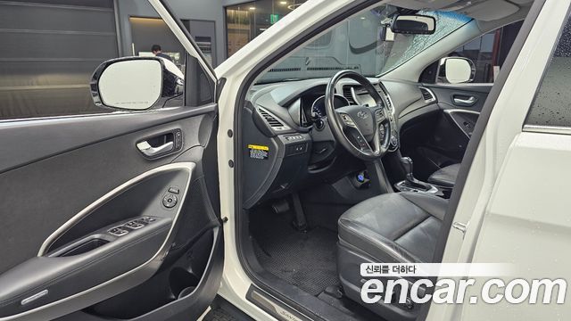 Hyundai Santafe 2016 — photo 13