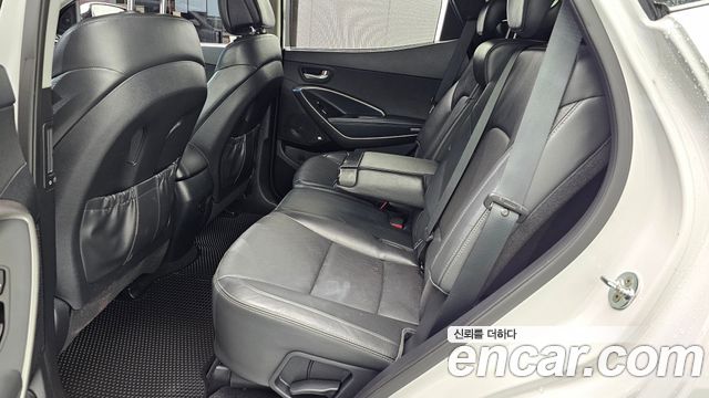 Hyundai Santafe 2016 — photo 18