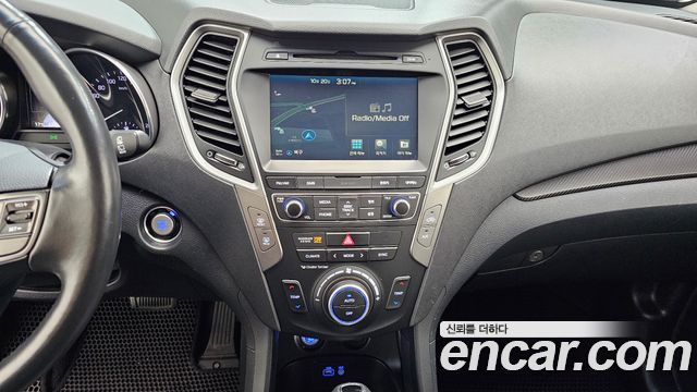 Hyundai Santafe 2016 — photo 20