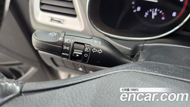 Hyundai Santafe 2016 — photo 25