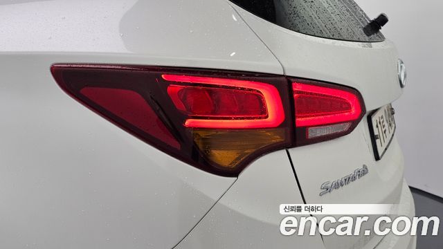 Hyundai Santafe 2016 — photo 9