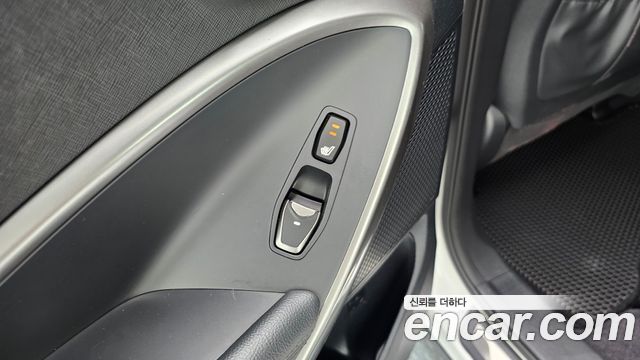 Hyundai Santafe 2016 — photo 28