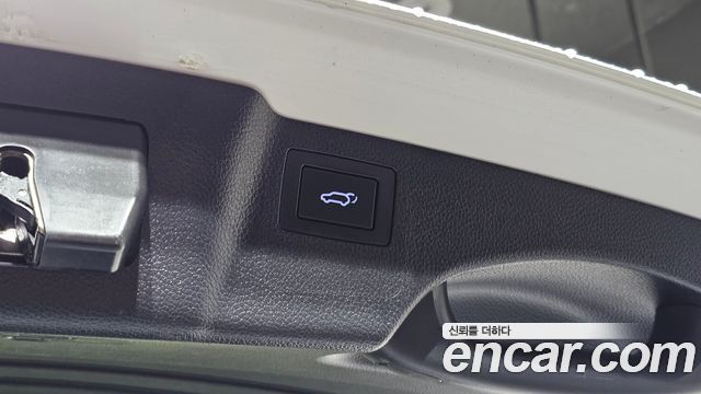 Hyundai Santafe 2016 — photo 29