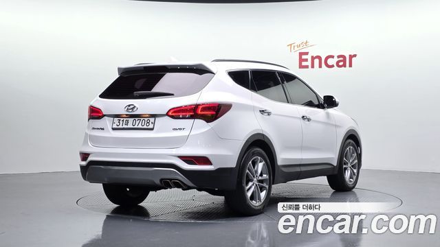 Hyundai Santafe 2016 — photo 2