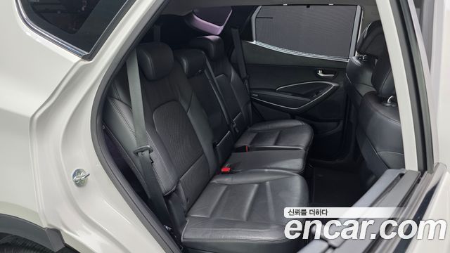 Hyundai Santafe 2016 — photo 17