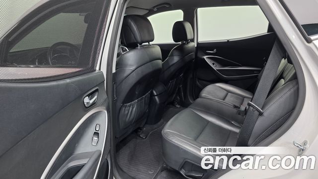 Hyundai Santafe 2016 — photo 18