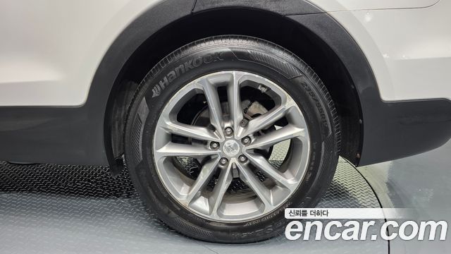 Hyundai Santafe 2016 — photo 7