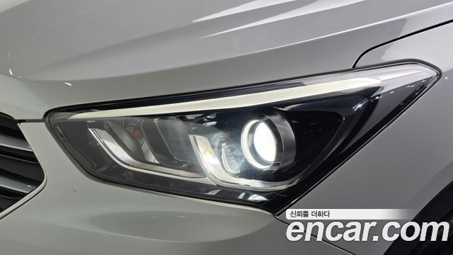 Hyundai Santafe 2016 — photo 8