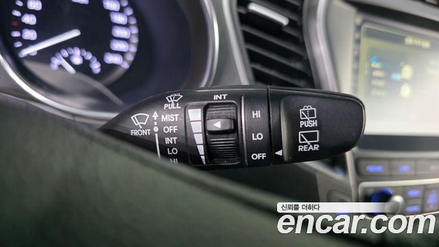 Hyundai Santafe 2016 — photo 29