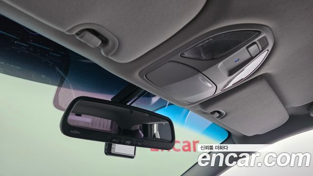 Hyundai Santafe 2016 — photo 31
