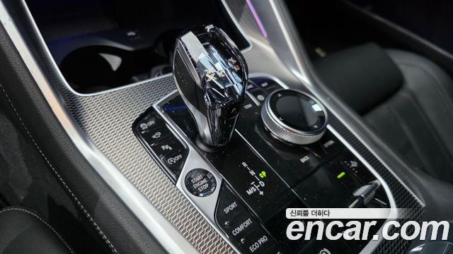 BMW X6 2022 — photo 9