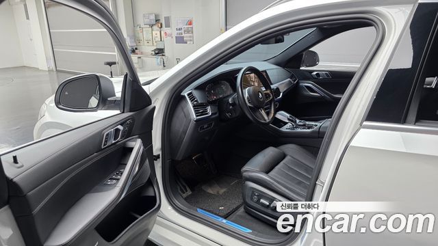 BMW X6 2022 — photo 10