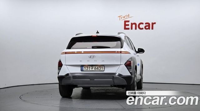 Hyundai Kona 2023 — photo 4