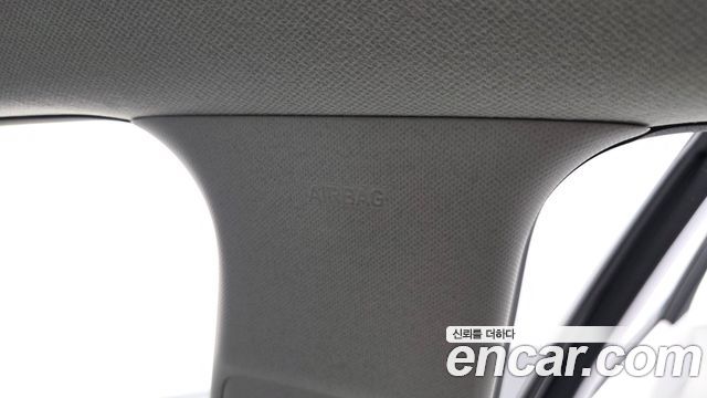 Hyundai Kona 2023 — photo 25