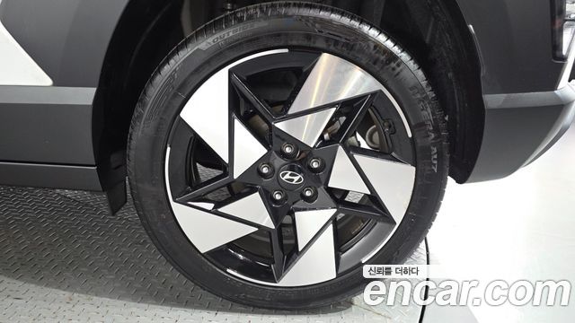 Hyundai Kona 2023 — photo 7