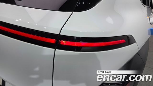 Hyundai Kona 2023 — photo 9