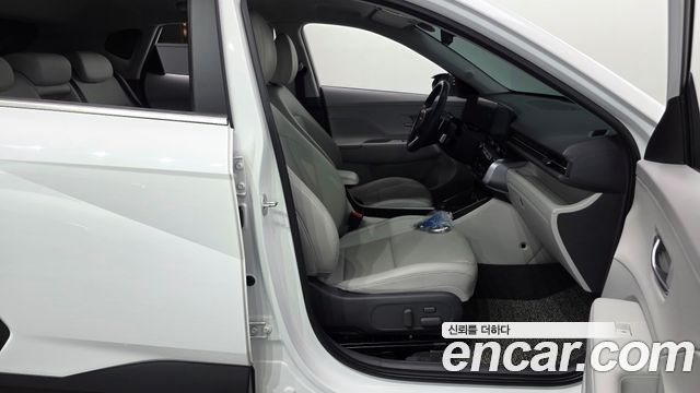 Hyundai Kona 2023 — photo 16