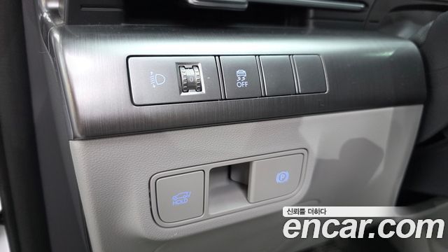 Hyundai Kona 2023 — photo 27