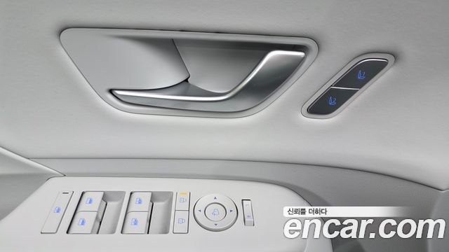 Hyundai Kona 2023 — photo 30
