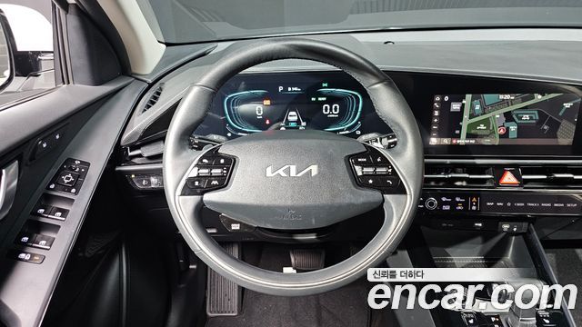 Kia Niro 2023 — photo 19