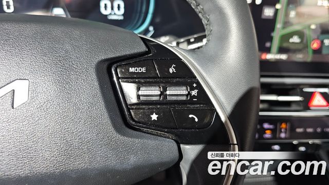 Kia Niro 2023 — photo 26