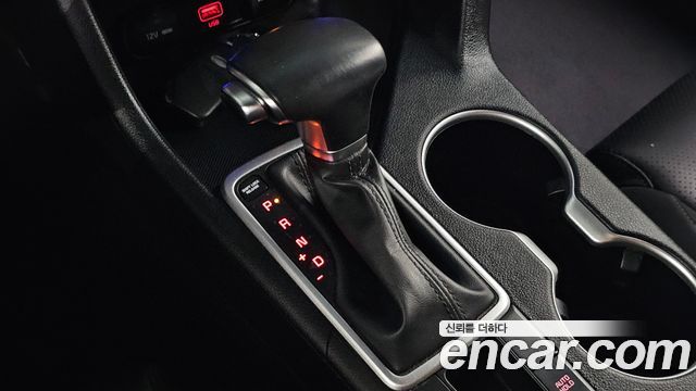 Kia Sportage 2022 — photo 12