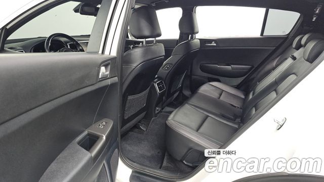 Kia Sportage 2022 — photo 17