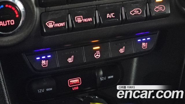 Kia Sportage 2022 — photo 24
