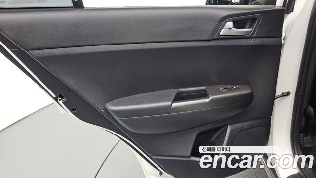 Kia Sportage 2022 — photo 15