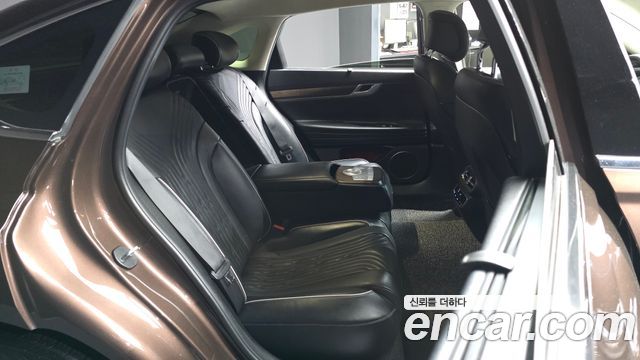 Genesis G80 2021 — photo 18