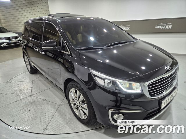 Kia Canival 2017 — photo 2