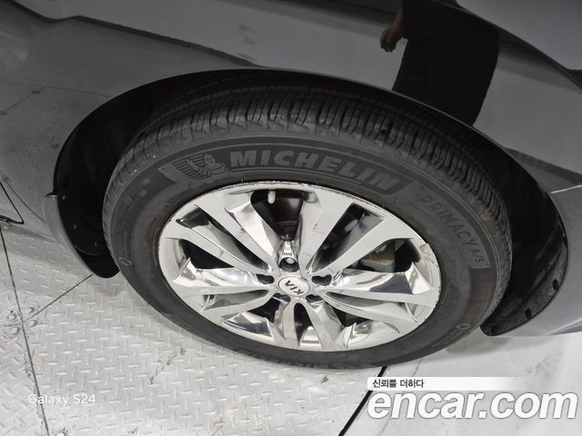 Kia Canival 2017 — photo 5