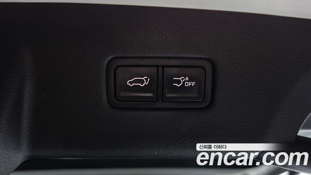 Kia Canival 2021 — photo 24