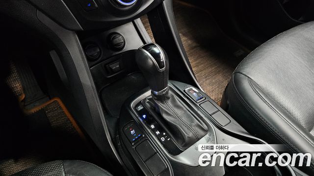 Hyundai Santafe 2015 — photo 12