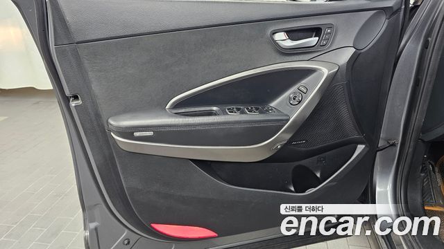 Hyundai Santafe 2015 — photo 14